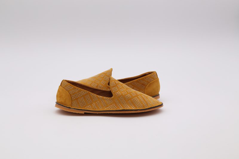 Nira con Borchie Slip-on - Calzature Artigianali